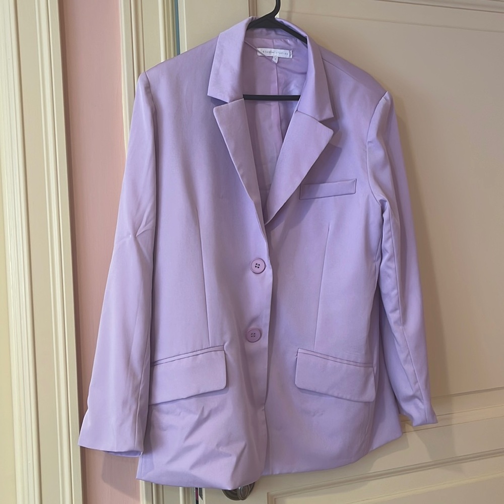 Lavender oversized blazer in size small